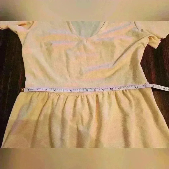 Mohito Yellow Short Sleeve V neck Mini Dress With Ruffle Hem Size L EUC - Picture 10 of 16